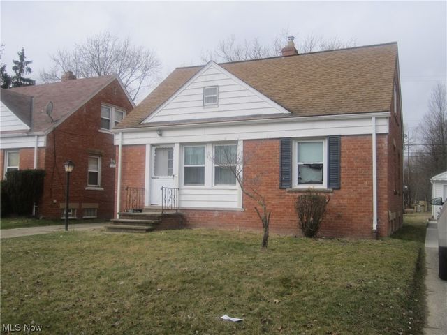 5708 South Blvd, Maple Hts, OH 44137
