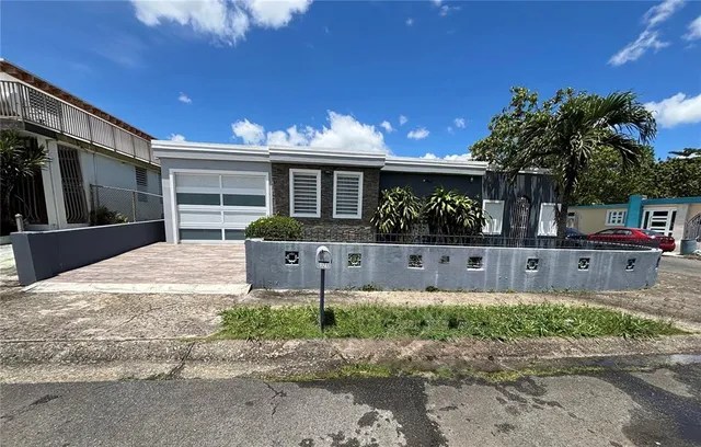 CALLE 66 URB. JARDINES DE RIO GRANDE #BR 321, Rio Grande, PR 00745