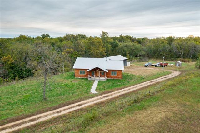 SE Virginia Rd, Kincaid, KS 66039