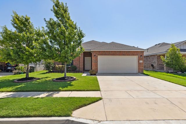 9932 Pyrite Dr, Fort Worth, TX 76131