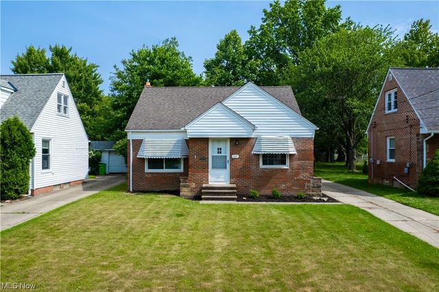 5971 Mayland Ave, Mayfield Heights, OH 44124