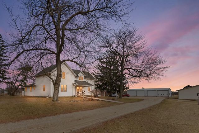 N402 24th Avenue, Neshkoro, WI 54960