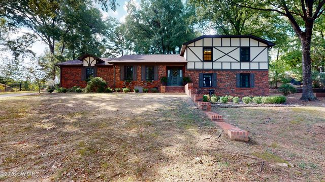 1571 Laura Ln, Dyersburg, TN 38024