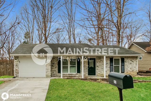 833 Tree Trunk Rd, Knoxville, TN 37934