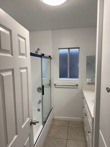7307 Tyrone Ave #1, Van Nuys, CA 91405