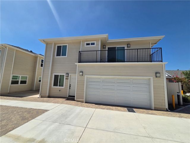 652 W  Grand Ave, Pomona, CA 91766