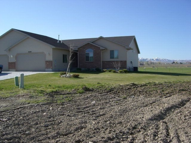 5250 S  Remember Dr, Ammon, ID 83406