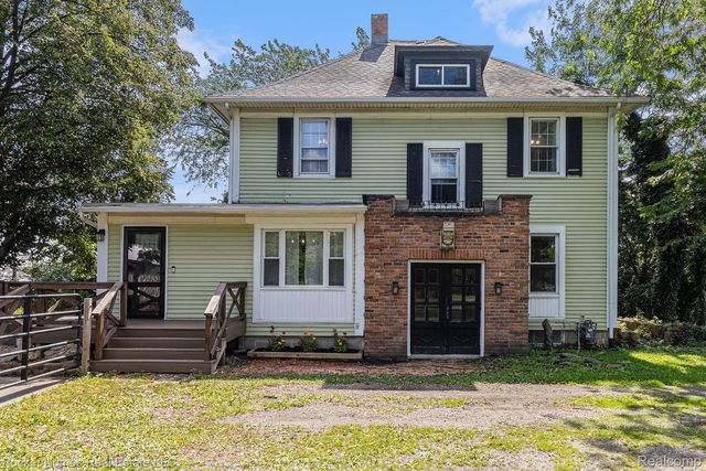 12214 US Highway 223, Riga, MI 49276