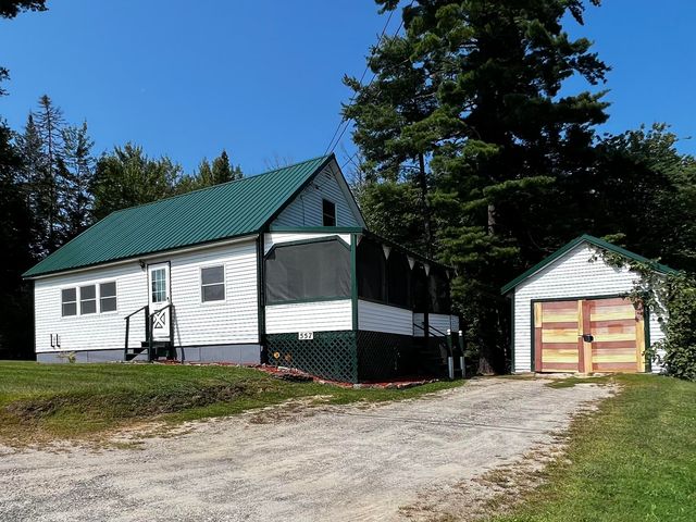 557 West Broadway, Lincoln, ME 04457
