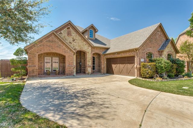 6920 Golf Green Dr, Arlington, TX 76001