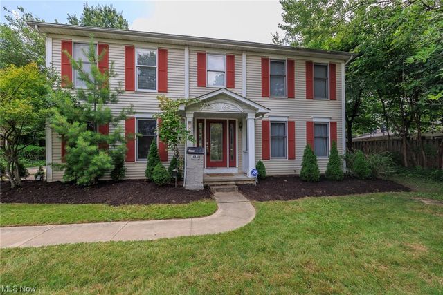 14610 S  Woodland Rd, Shaker Heights, OH 44120
