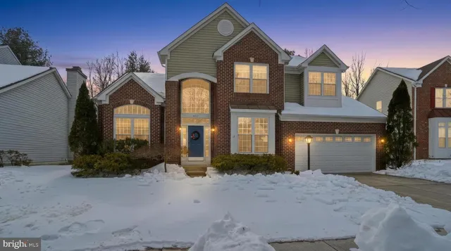 2517 Chelmsford Dr, Crofton, MD 21114