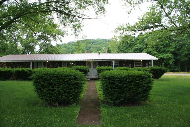 299 Wayne Ave, Silva, MO 63964