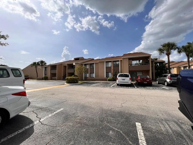 5349 Vineland Rd #E104, Orlando, FL 32811