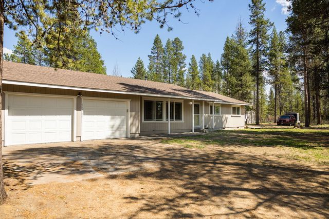 54664 Diana Ln, Bend, OR 97707