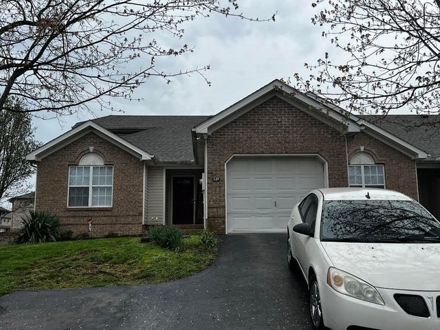 239 Lost River Ln, Bowling Green, KY 42104