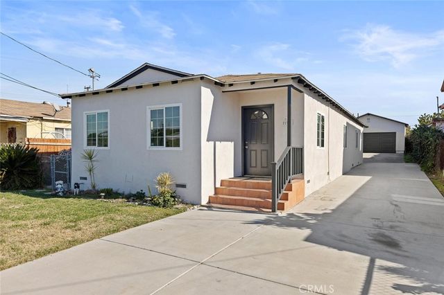 21926 Foley Ave, Carson, CA 90745