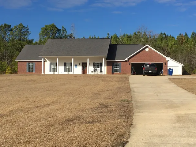 9382 James Dr, Collinsville, MS 39325