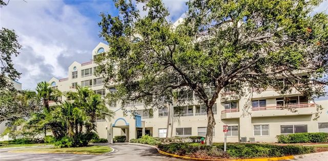 2333 Feather Sound Dr #B503, Clearwater, FL 33762