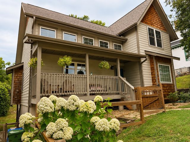158 Blanton St, Asheville, NC 28801