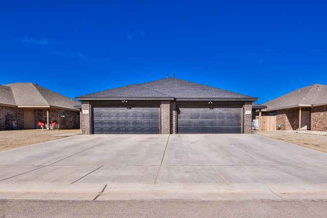 1403 16th St, Shallowater, TX 79363