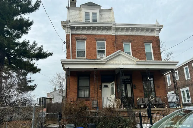 1936 Bridge St, Philadelphia, PA 19124