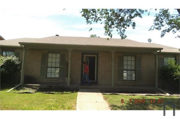 5601 Usher St, The Colony, TX 75056