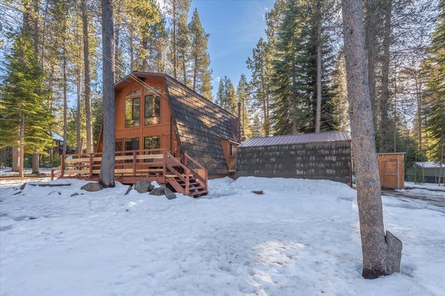 12518 Pine Forest Rd, Truckee, CA 96161