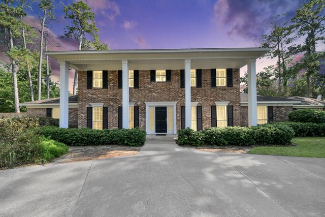 354 Knipp Rd, Houston, TX 77024