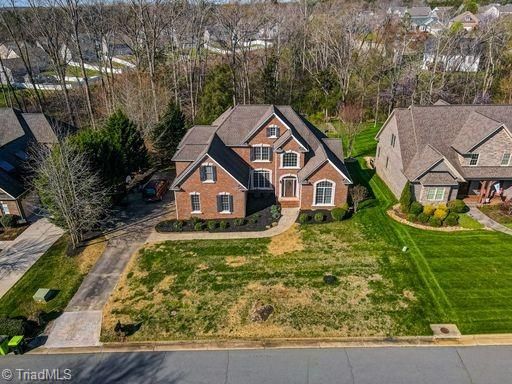 6710 Breeze Pointe Dr, Whitsett, NC 27377