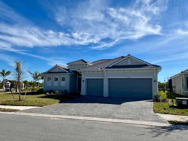 7724 Lakes Edge Ln, Port Charlotte, FL 33981