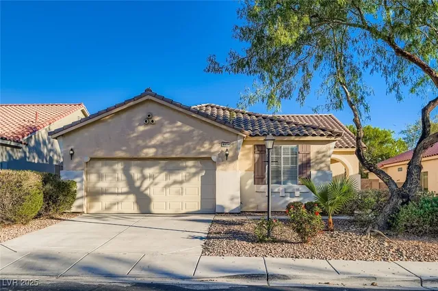4454 El Presidio Dr, Las Vegas, NV 89141