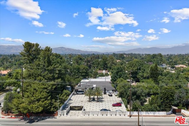 17211 Parthenia St, Northridge, CA 91325