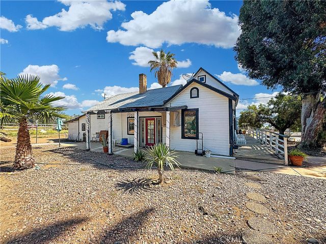 33040 Maiden Ln, Lake Elsinore, CA 92530