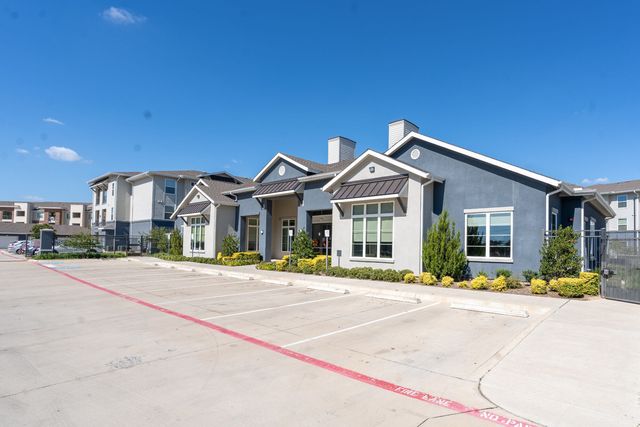305 W  FM 1187 #518, Crowley, TX 76036