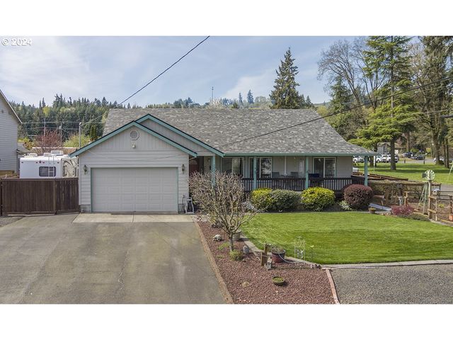 2225 1st St, Columbia City, OR 97018