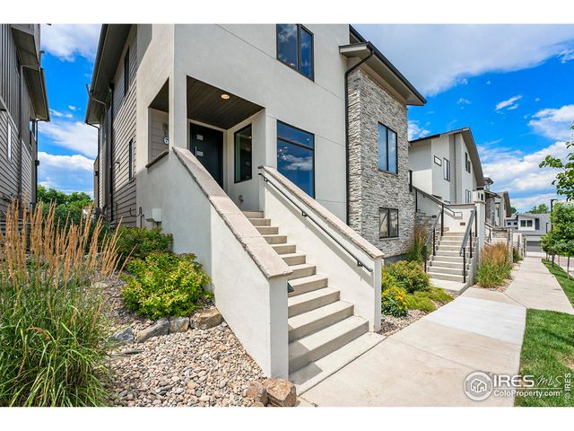 816 Cherokee Dr, Fort Collins, CO 80525
