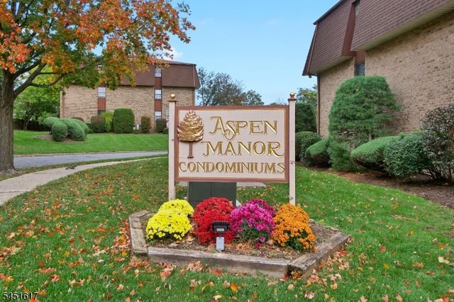 296B Alpine Way BLDG 25 #B, Woodbridge, NJ 07095