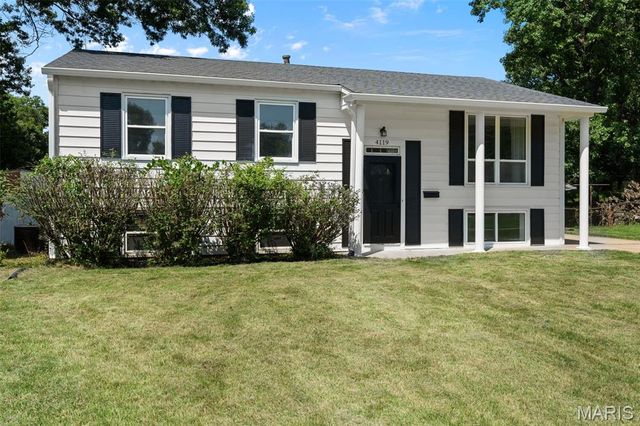 4119 Diebold Ct, Saint Louis, MO 63125
