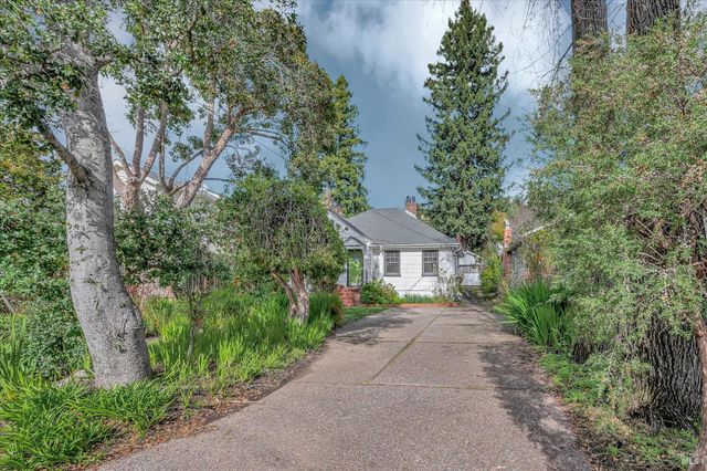 155 Elm Ave, Mill Valley, CA 94941
