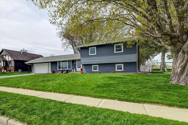 324 South Cleveland Avenue, Deforest, WI 53532