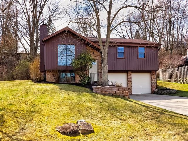 4953 Field Acres Dr, Gibsonia, PA 15044