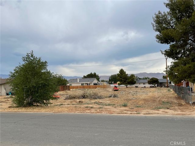 Nisqually Rd #3386, Apple Valley, CA 92308