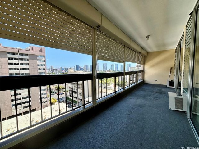 775 Kinalau Pl #903, Honolulu, HI 96813