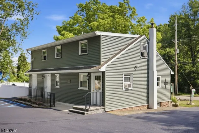 187 Breakneck Rd #0, Highland Lakes, NJ 07422