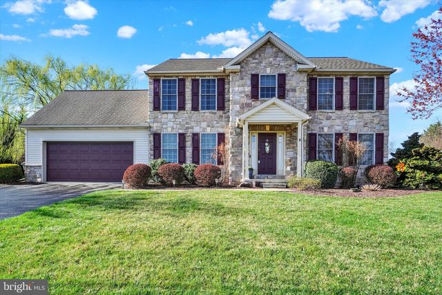 165 Locust Hill Rd, Dallastown, PA 17313