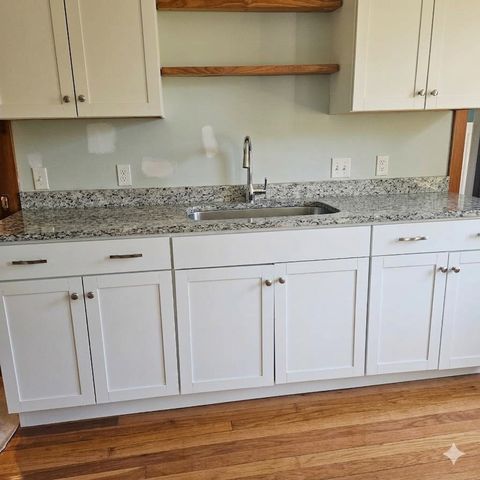 228 Valley St #3, Woonsocket, RI 02895