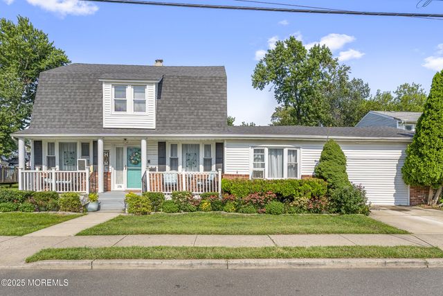 256 Twilight Ave, Keansburg, NJ 07734