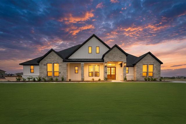 2461 Tyler Wade Trl, Waxahachie, TX 75167