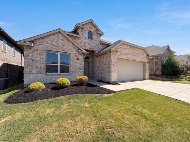 14316 Spitfire Trl, Roanoke, TX 76262
